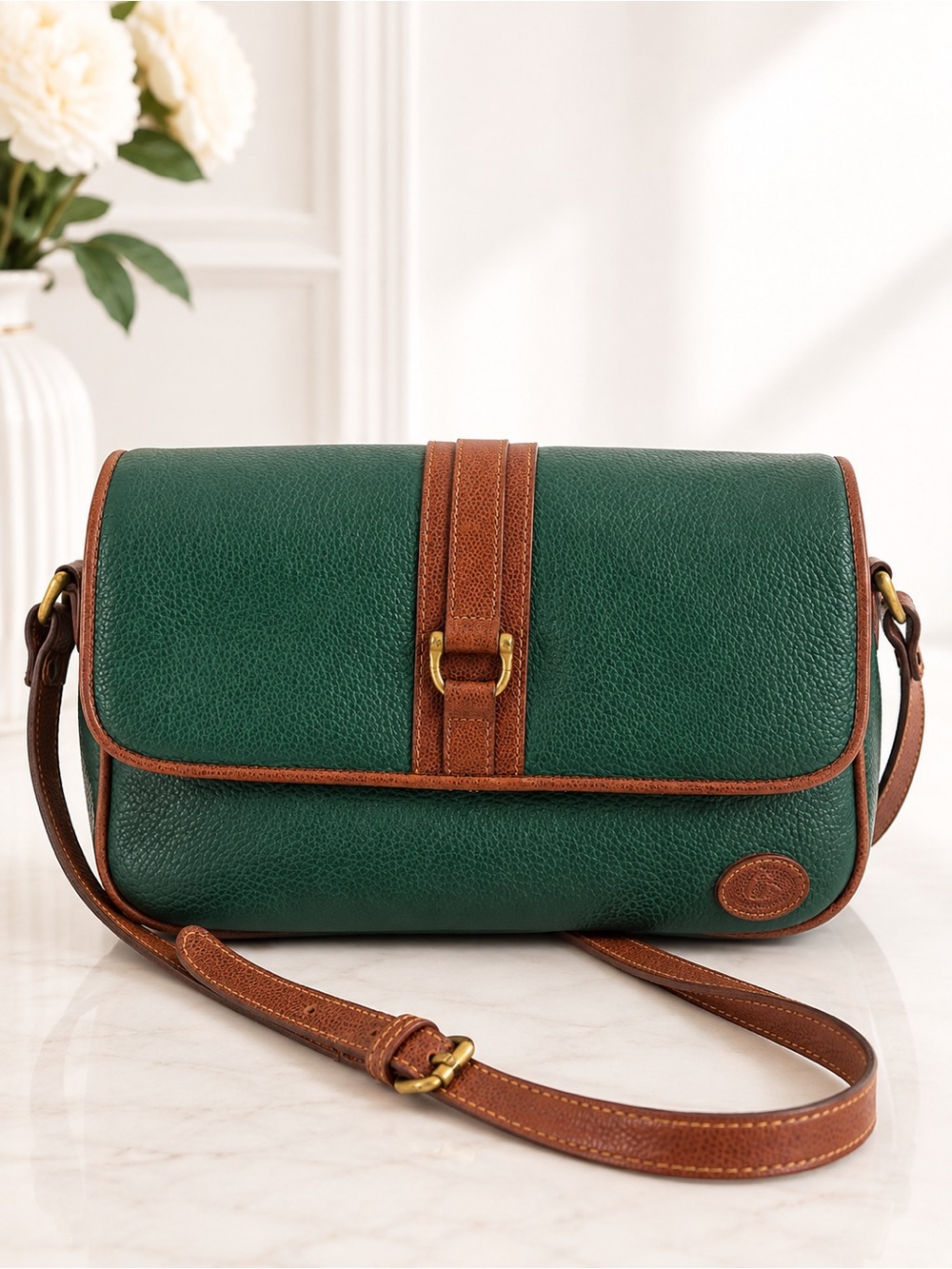 Vintage Y2K Liz Claiborne Green Leather Crossbody Shoulder Bag